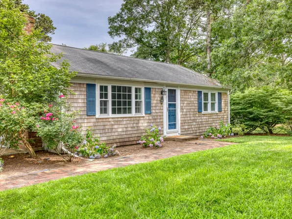 64 Starbuck Lane, Yarmouth Port, MA 02675