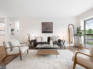 7420 Lakeview Dr #W209, Bethesda, MD 20817