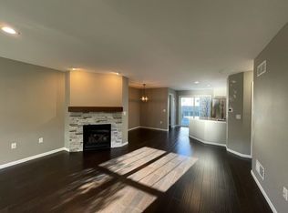 703 Cricket Ln UNIT 3, Middleton, WI 53562