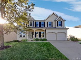 276 Greenshire Ln, Dardenne Prairie, MO 63368