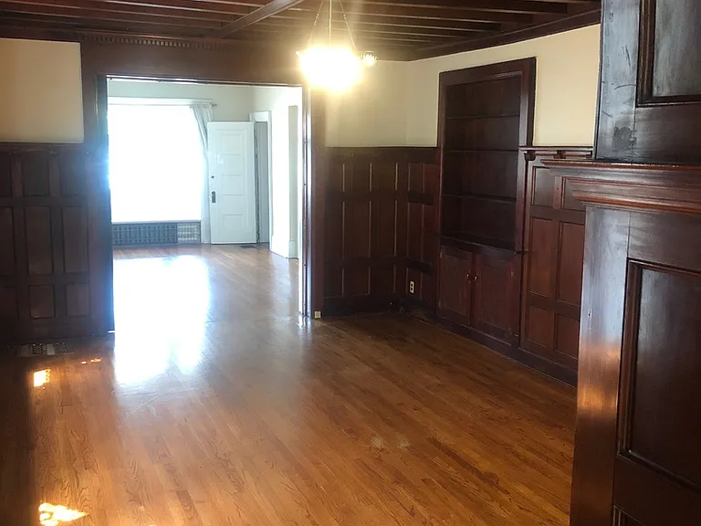 319 Elmwood Ave — Photo 9