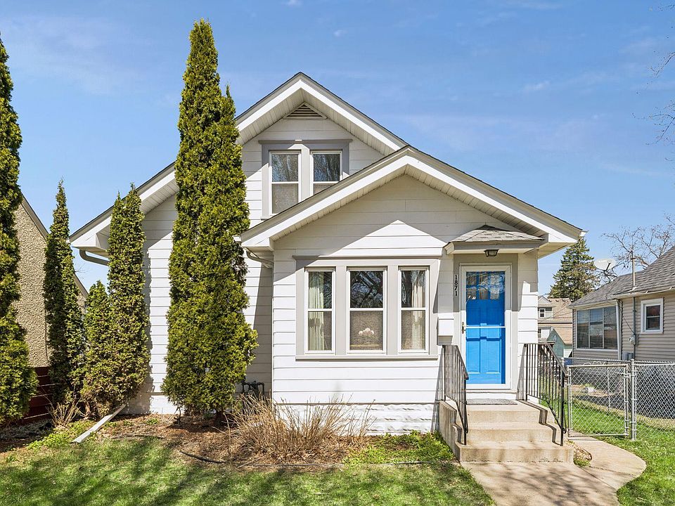 1st image of 1871 Hyacinth Ave E