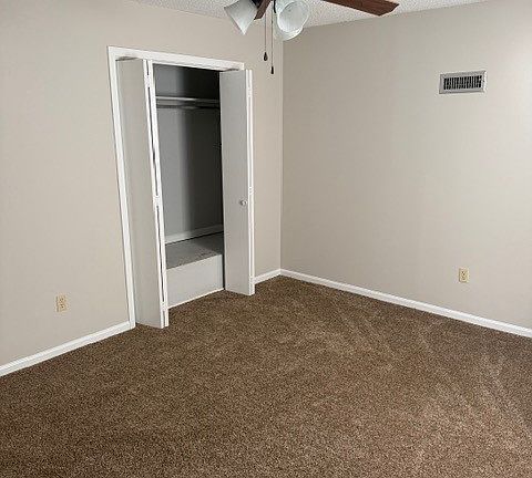 4th image of 113 Lightfoot Dr
