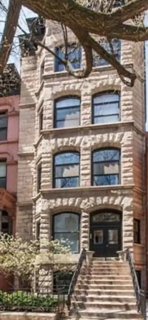 2 bed, $3,400 — Photo 1