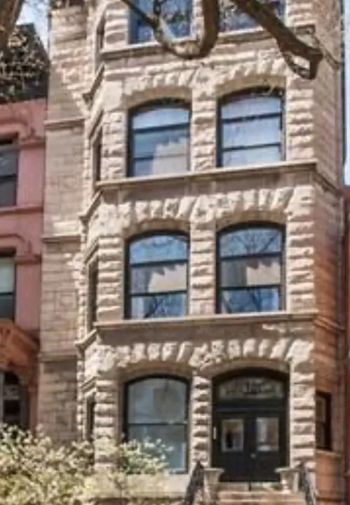 818 N Dearborn St #3F