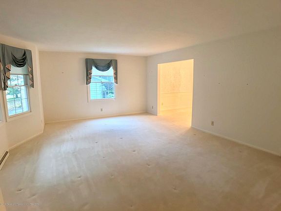 5th image of 1854 Penobscot Dr