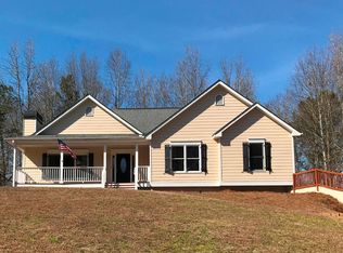 55 Blakes Ln, Talking Rock, GA 30175