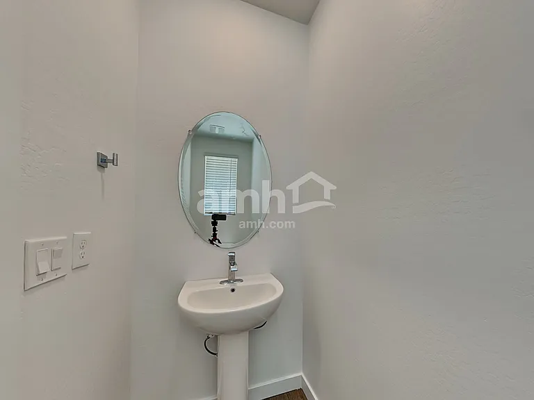 18450 W El Cortez Pl — Photo 9