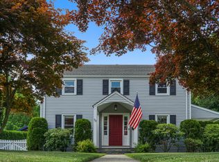 70 Grove St, Mount Kisco, NY 10549