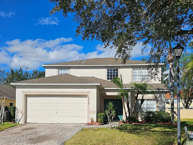 4832 Cumbrian Lakes Dr — Photo 1
