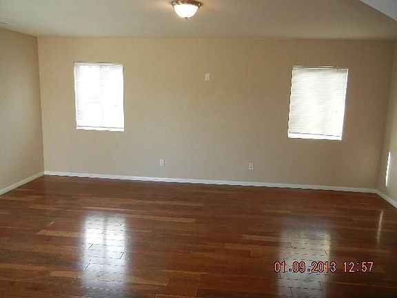 3rd image of 230 Minnesota Ave