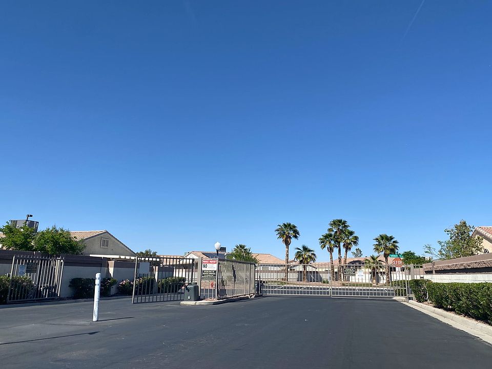 1st image of 4984 Droubay Dr