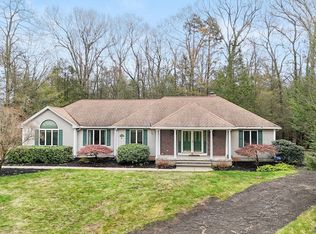 4 Pearl Brook Rd, Southwick, MA 01077