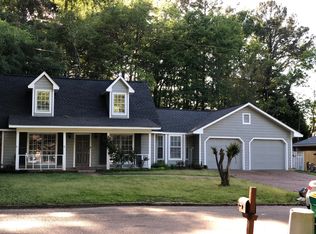 341 Meadow Ridge Dr, Ridgeland, MS 39157