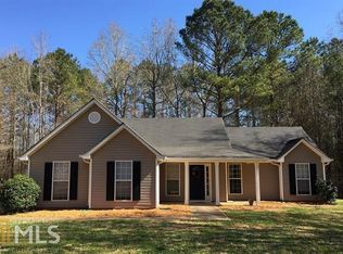 145 Applewood Cir, Newnan, GA 30263