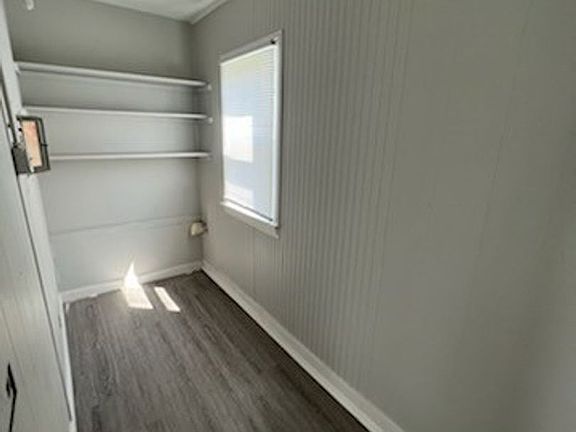5th image of 3803 Johnson Ave #3805