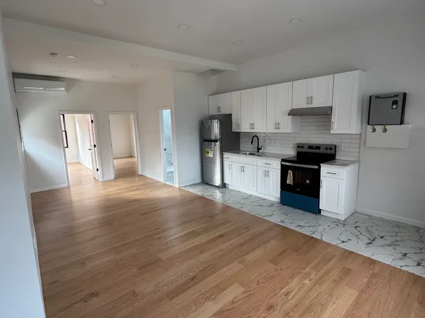 2574 Stillwell Avenue image 1 of 14