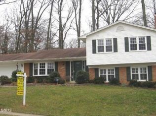 2537 W Meredith Dr, Vienna, VA 22181
