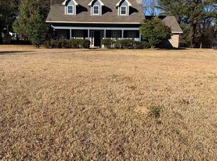 110 Peachtree Dr, Byram, MS 39272