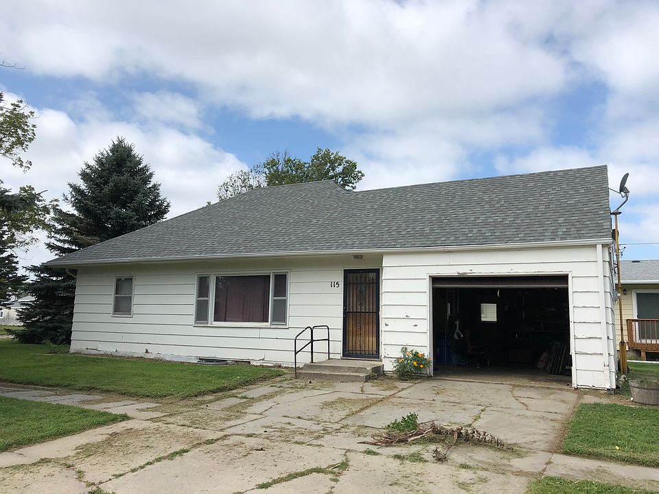 1st image of 115 N Merten St