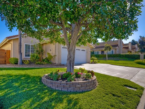 BEAUTIFULLY MAINTAINED LANDSCAPING