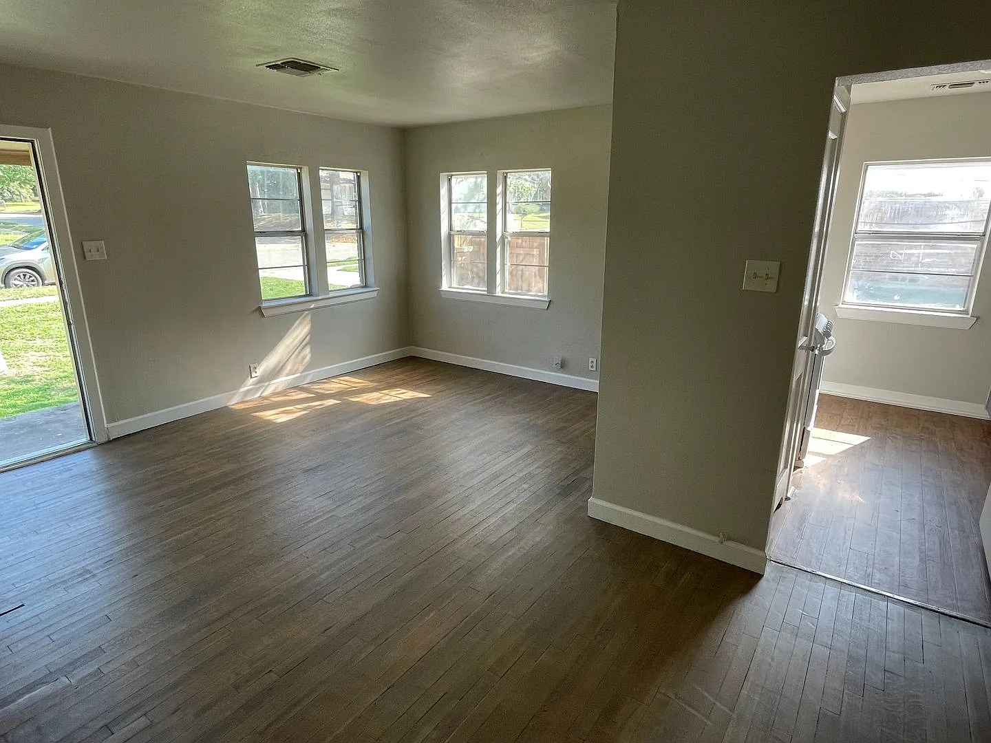 1 Bedroom Duplex By Twu — Photo 3