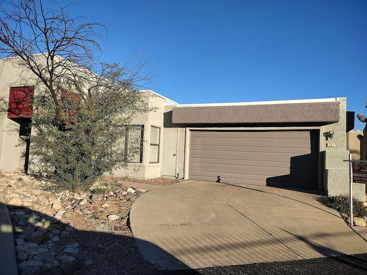 5556 N. Carnelian Drive (85750) — Photo 2