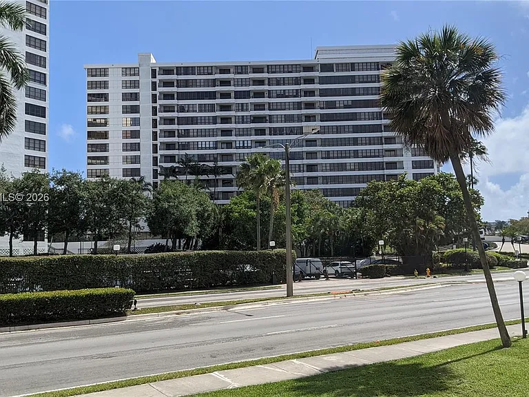 501 Three Islands Blvd #112 — Photo 13