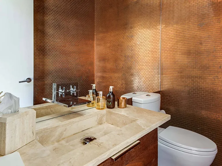 385 Jobs Ln — Photo 22