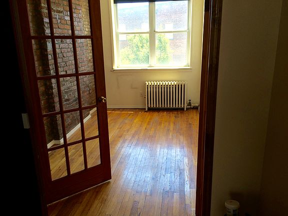 2nd image of 1906 8th Ave APT 3R