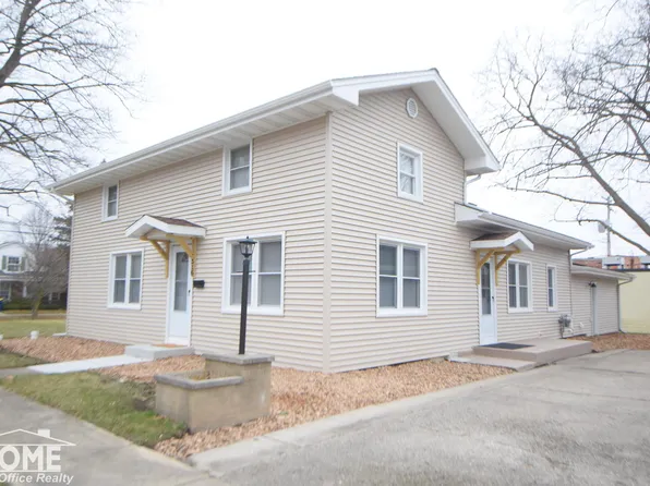 316 N Woodworth St, Corunna, MI 48817