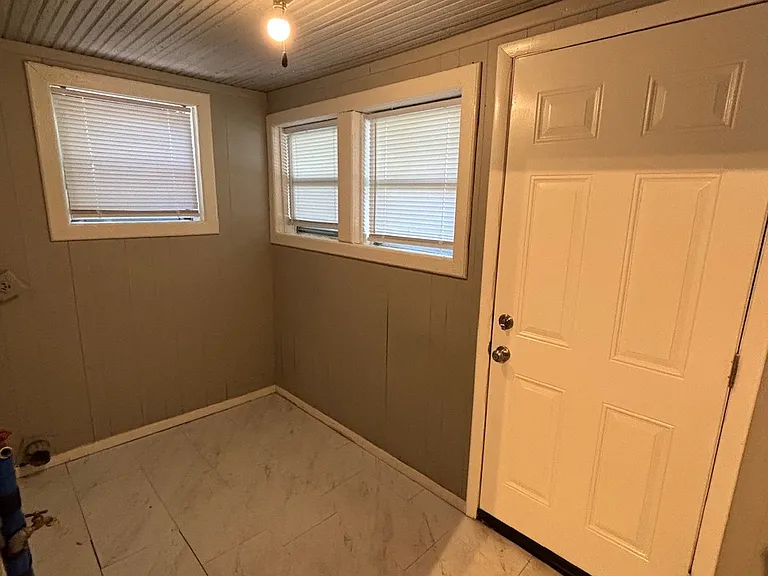 1134 S Xanthus Ave — Photo 19