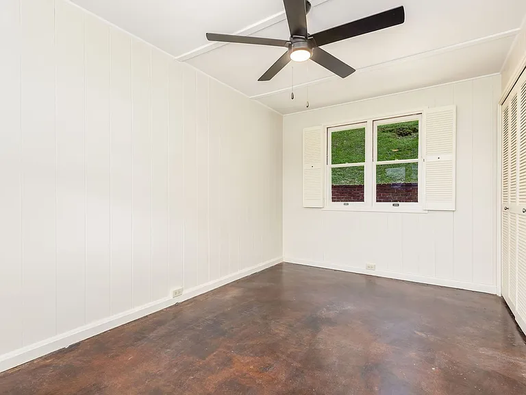 3310 Tantalus Dr #B — Photo 7