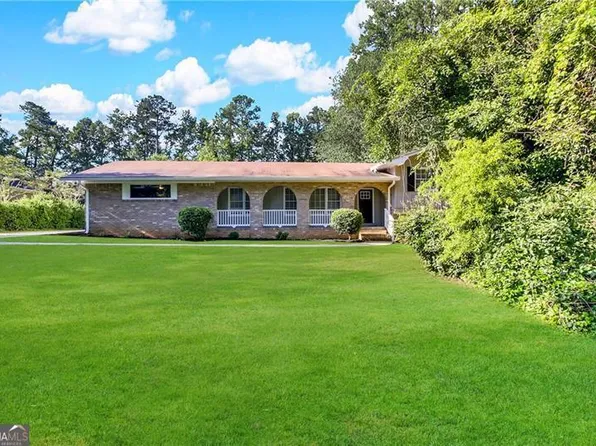 3138 Beechwood Dr, Lithia Springs, GA 30122