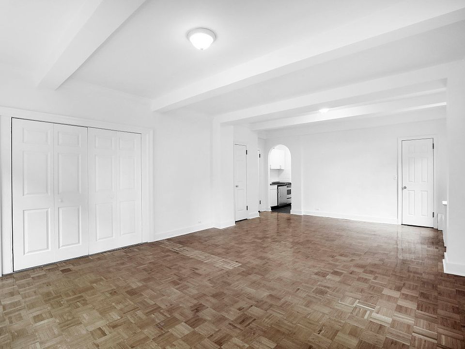 1st image of 310 E 44th St APT 1223