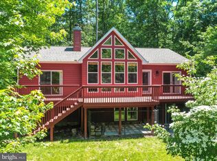 160 Black Cub Run Ln, Harpers Ferry, WV 25425