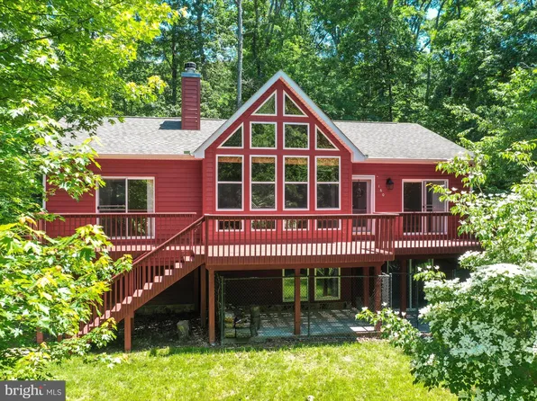 160 Black Cub Run Ln, Harpers Ferry, WV 25425