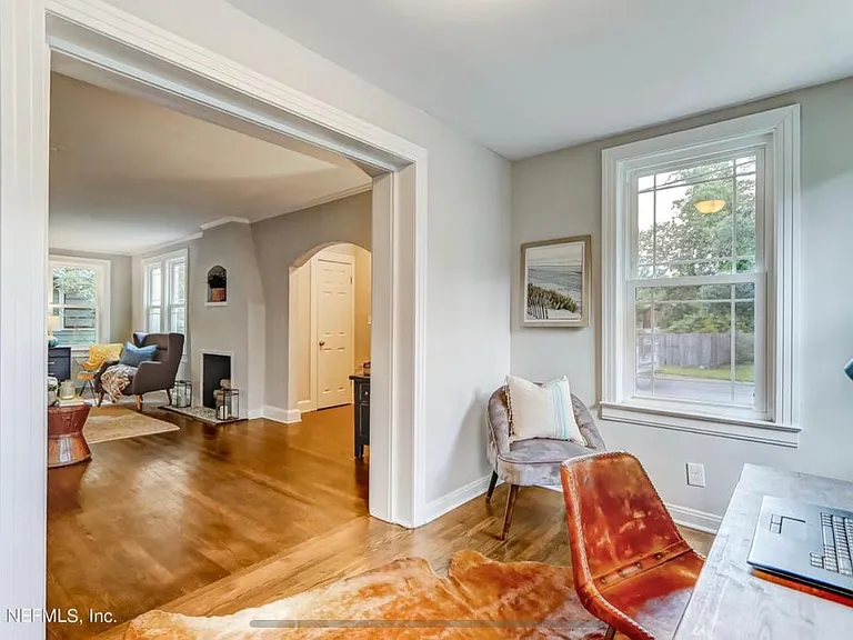 3344 Corby St — Photo 5