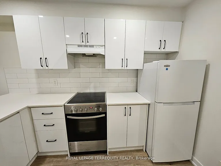 450 Arlington Ave #7 — Photo 12