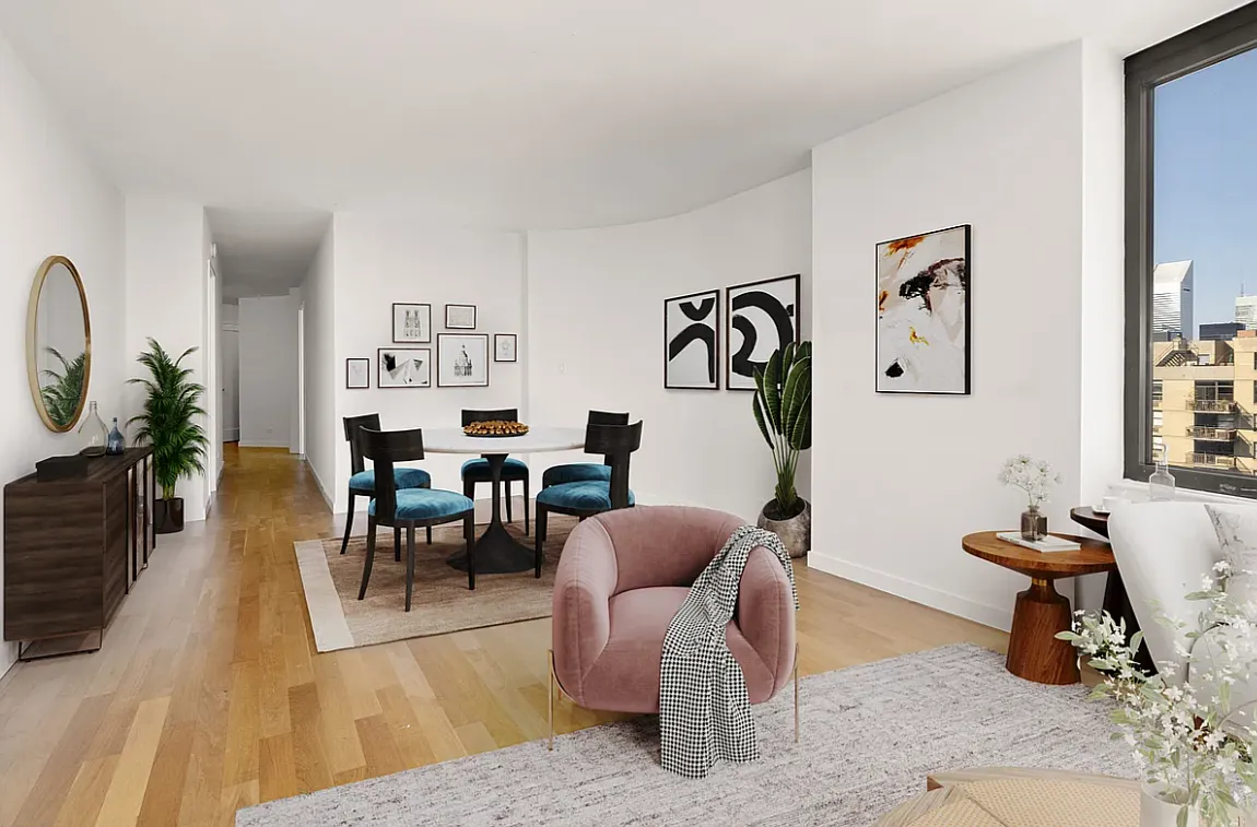 330 East 38th Street — Photo 3