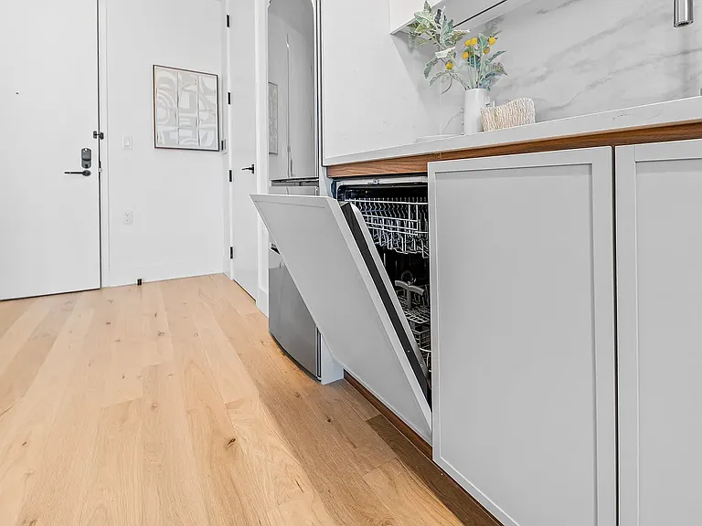570 Fulton St #2C — Photo 3