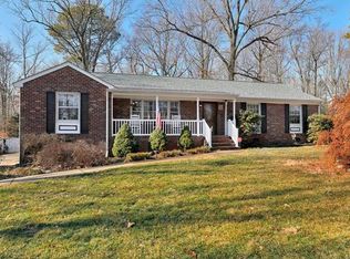 2132 Loch Braemar Dr, North Chesterfield, VA 23236