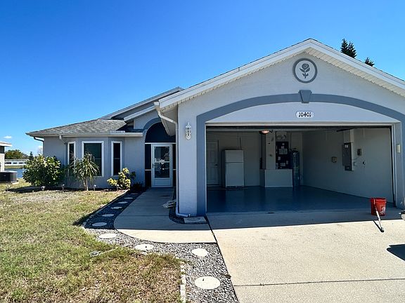 2nd image of 10401 Barnett Loop