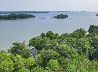 391 Lower Flying Point Rd, Freeport, ME 04032