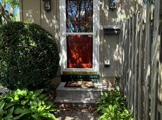 135 W Oakland Ave APT D, Doylestown, PA 18901