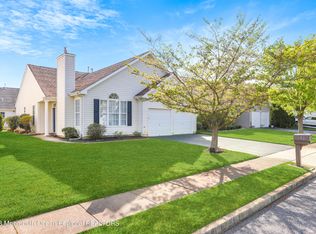 18 Orchid Ln, Brick, NJ 08724