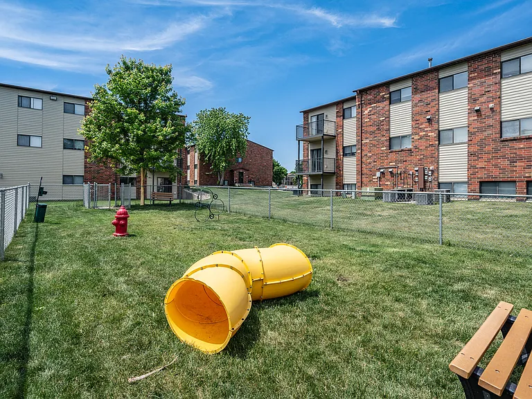Oakwood Estates — Photo 6