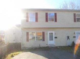 3 Edgeworth St, Worcester, MA 01605