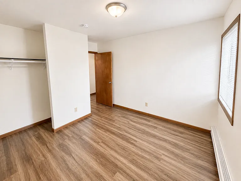 Liberty Valley Apartments — Photo 21