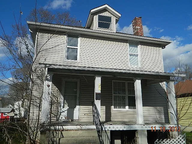 2086 Genessee Ave photo 1